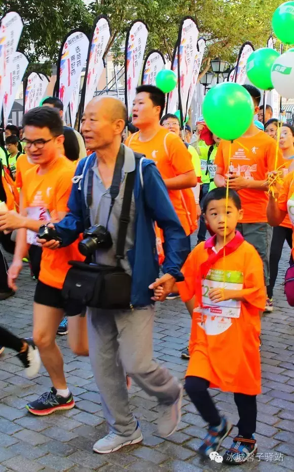 哈尔滨国际马拉松(三万人参赛的哈尔滨国际马拉松赛，全民健身大狂欢)