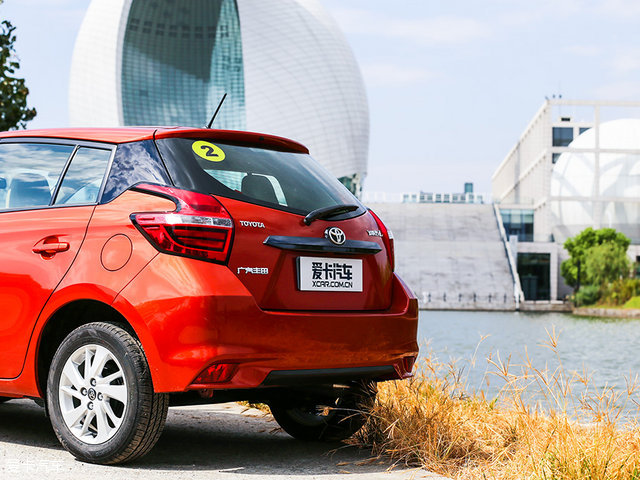 年轻的心由我守护 试驾新YARiS L致炫