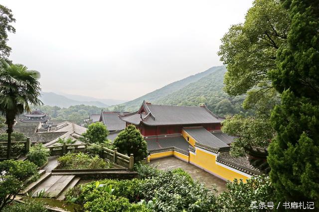 游览宁波天童禅寺，欣赏首座修祥法书