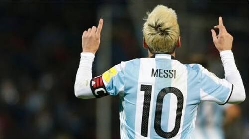 梅西队长袖标可能被夺(梅西再次戴上队长袖标，是什么让阿根廷球王出尔反尔回归国家队？)