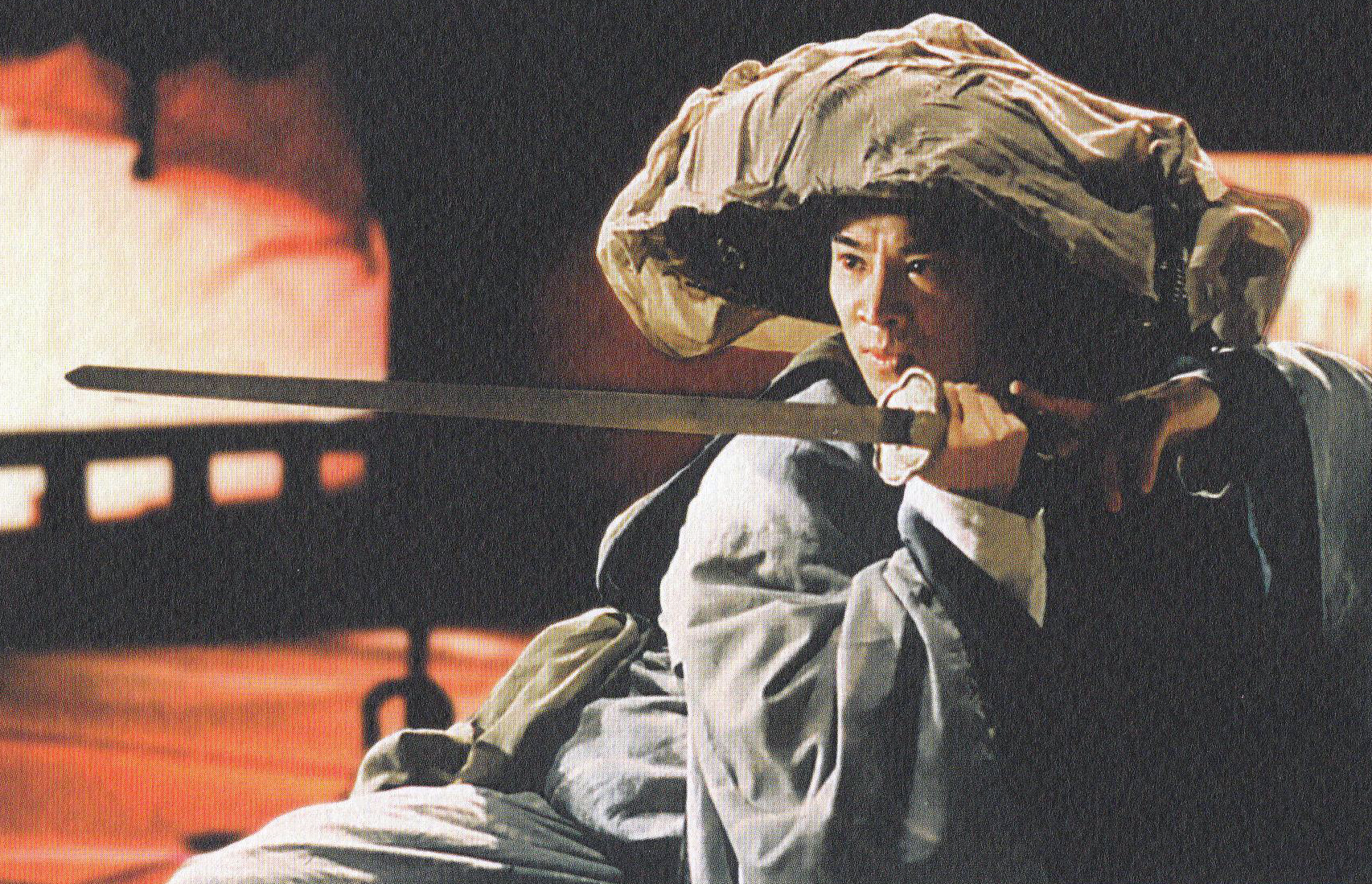 正如我标题说的,只论"笑傲江湖,令狐冲,独孤九剑,东方不败",那我只服