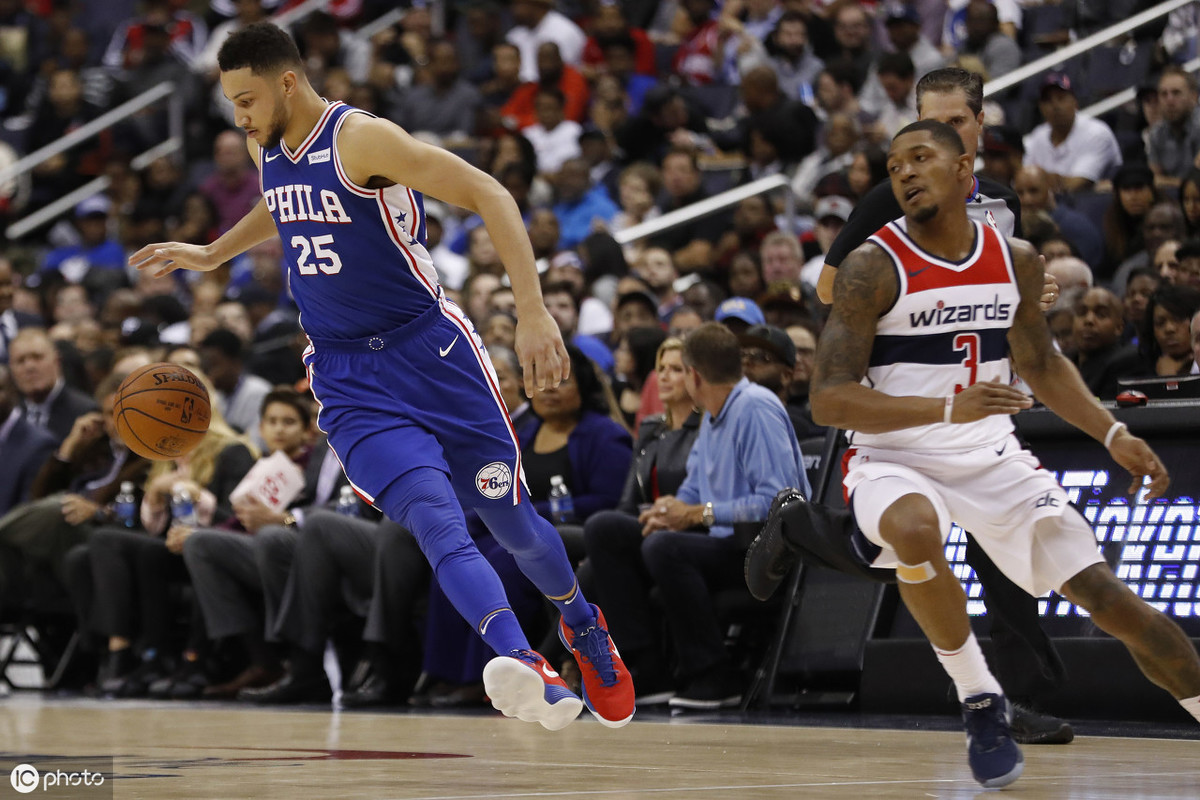 为什么nba有防空投篮(终于来了！西蒙斯3分神准但手型诡异，难不成他和鹕人是同门兄弟)