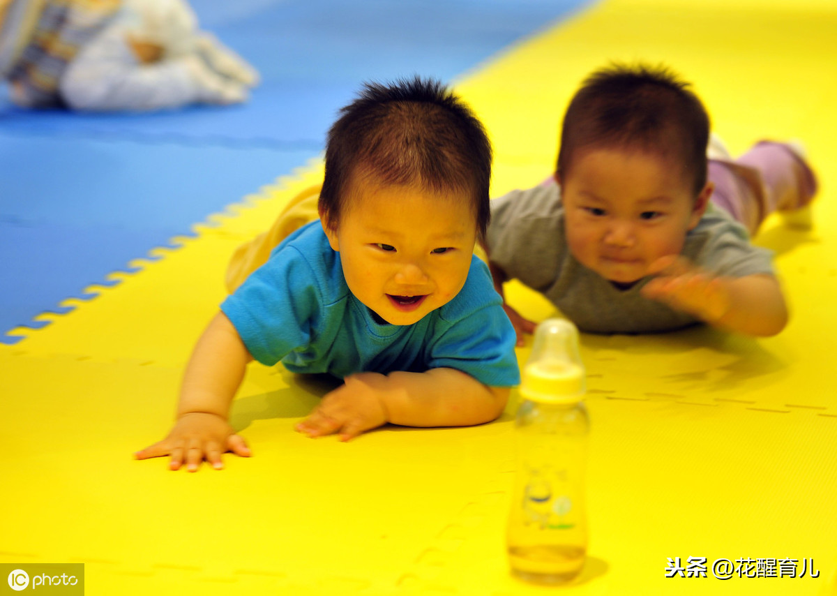 孩子的平衡能力不好？宝宝的大运动中，有一项运动是要多练习的