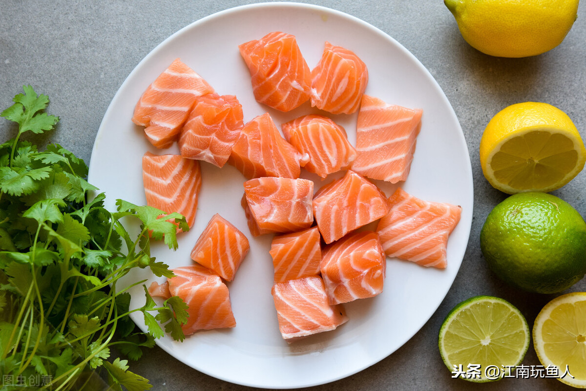 怎么自制鱼食（分享自制鱼食的配料与做法）