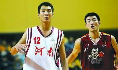 03届选秀还有一名中国球员！为何他没去NBA，后来只打次级联赛？