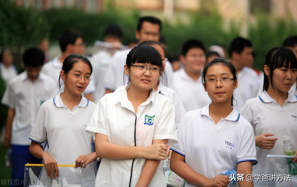 期中考试后家长3大金句和2大毒句，说与不说，成绩大不同