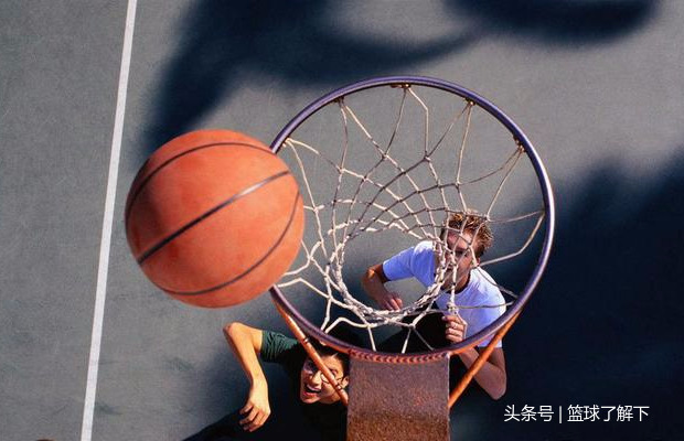 为什么外国人看nba(明知道打不了NBA，为什么你依旧喜爱篮球？)