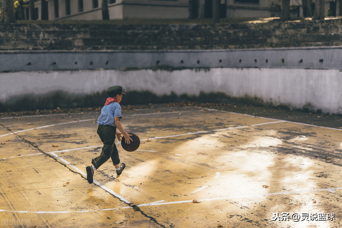 姚明几几年开始打篮球(清朝就有人开始打篮球了？细说篮球在中国的发展历史)