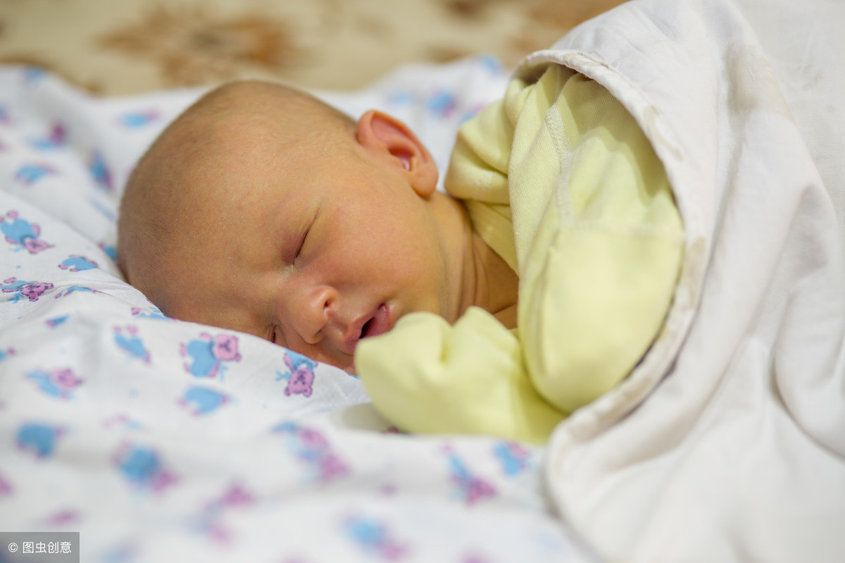 关于新生宝宝黄疸的3个误区，家有宝宝的妈妈，早知早好