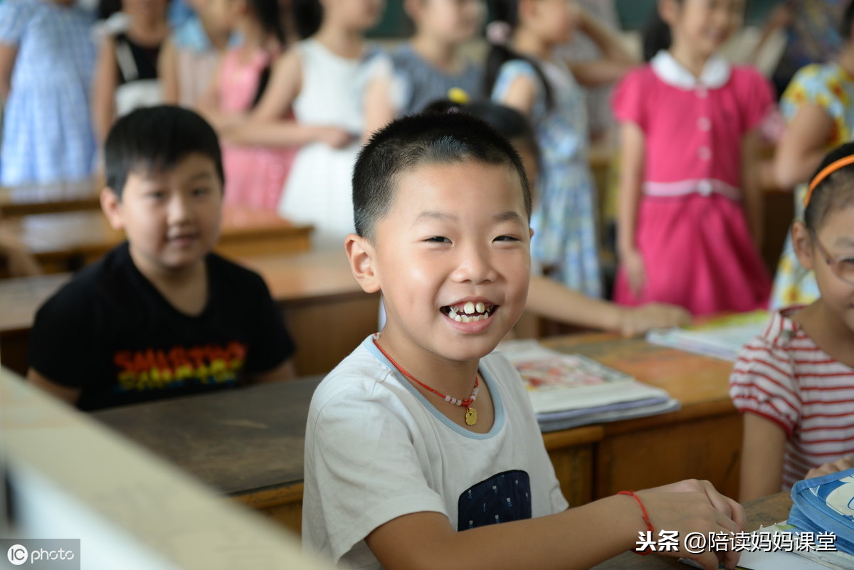 小学语文常用拟人、比喻、排比、夸张句汇总