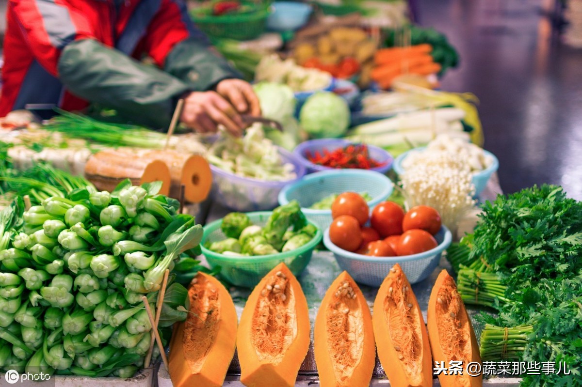 北京新发地：菜价依旧缓慢上行，黄瓜、圆茄、团生菜变化明显，大葱价格保持稳定