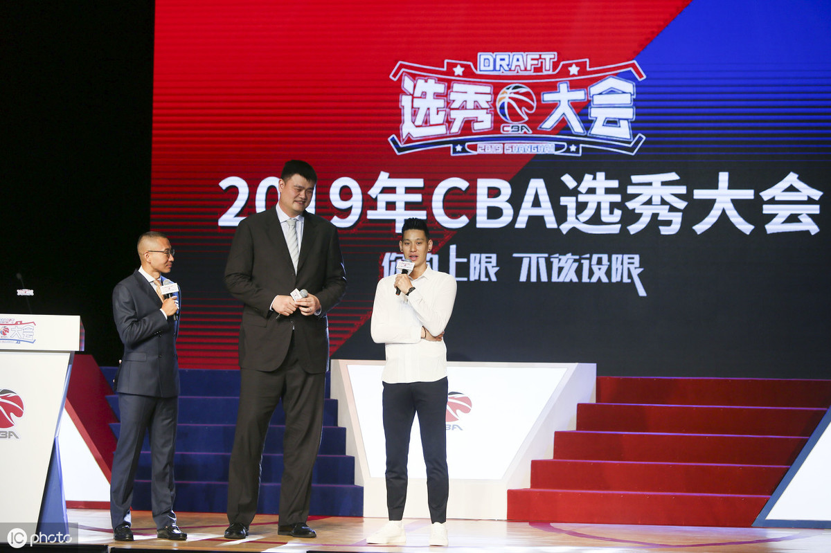 cba黄子恒哪个初中的(CBA历届新秀状元的球星之路？CBA新秀年薪曝光？CBA选秀状元60万)