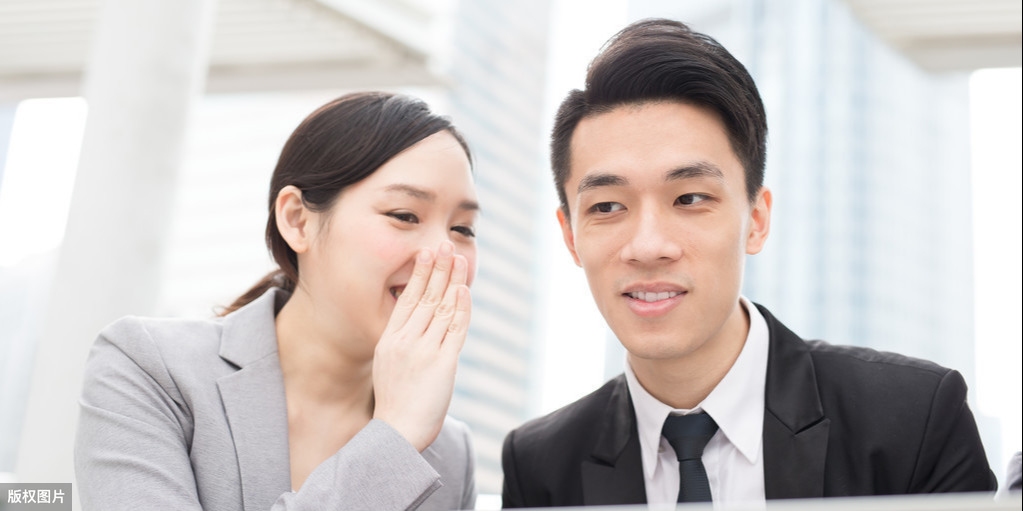 同事问你工资，说了不好，不说也不好：3句高情商的话，避免尴尬