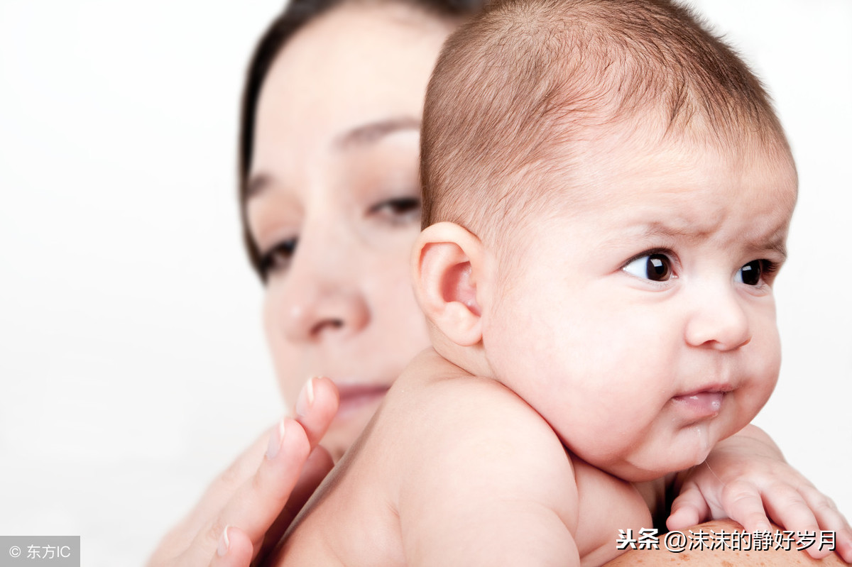 婴儿经常吐奶怎么办？如何区分生理性吐奶和病理性吐奶？ - 知乎