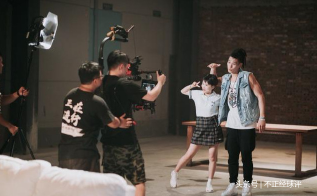 关于篮球的rap歌词中文（超励志！林书豪发布首支中文rap，网友：是周杰伦写的词曲吗）