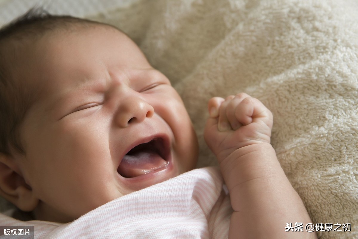 婴儿肚子受凉什么症状（儿科医生）