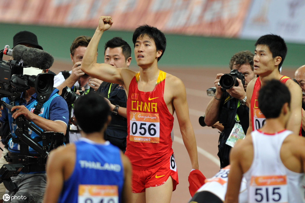 “飞人”刘翔：曾为国争光赢54枚金牌，后来却遭谩骂，这是为何？ - 知乎