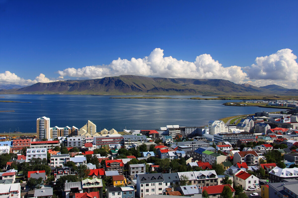 英雄联盟：季中冠军赛地点选定，冰岛首都雷克雅未克，旅游加比赛