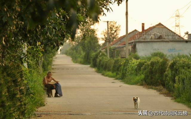 235首唐诗宋词中最美的思乡名句，送给在外漂泊的游子们