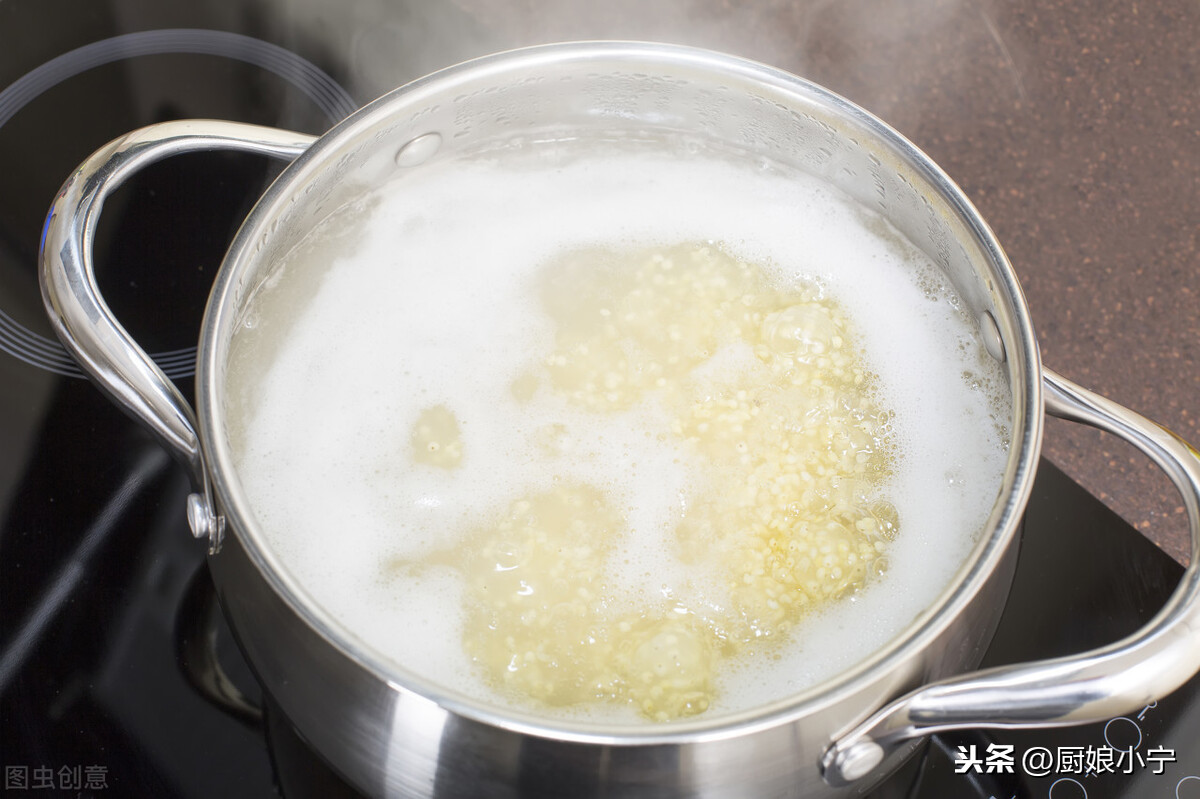 煮粥稀汤寡水？用这5招煮的粥又滑又稠，一般人不知道，太好用了