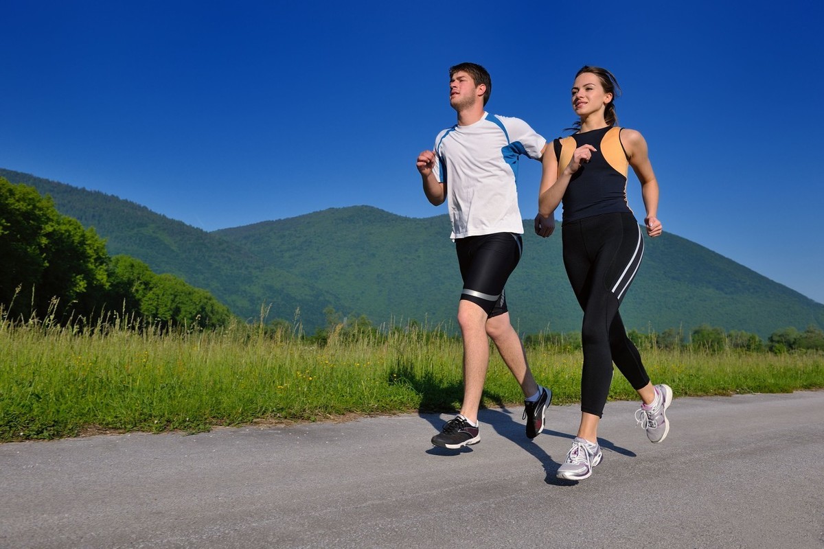 堅持慢跑，體能健康有大改變！怎麼跑步減肥最高效？