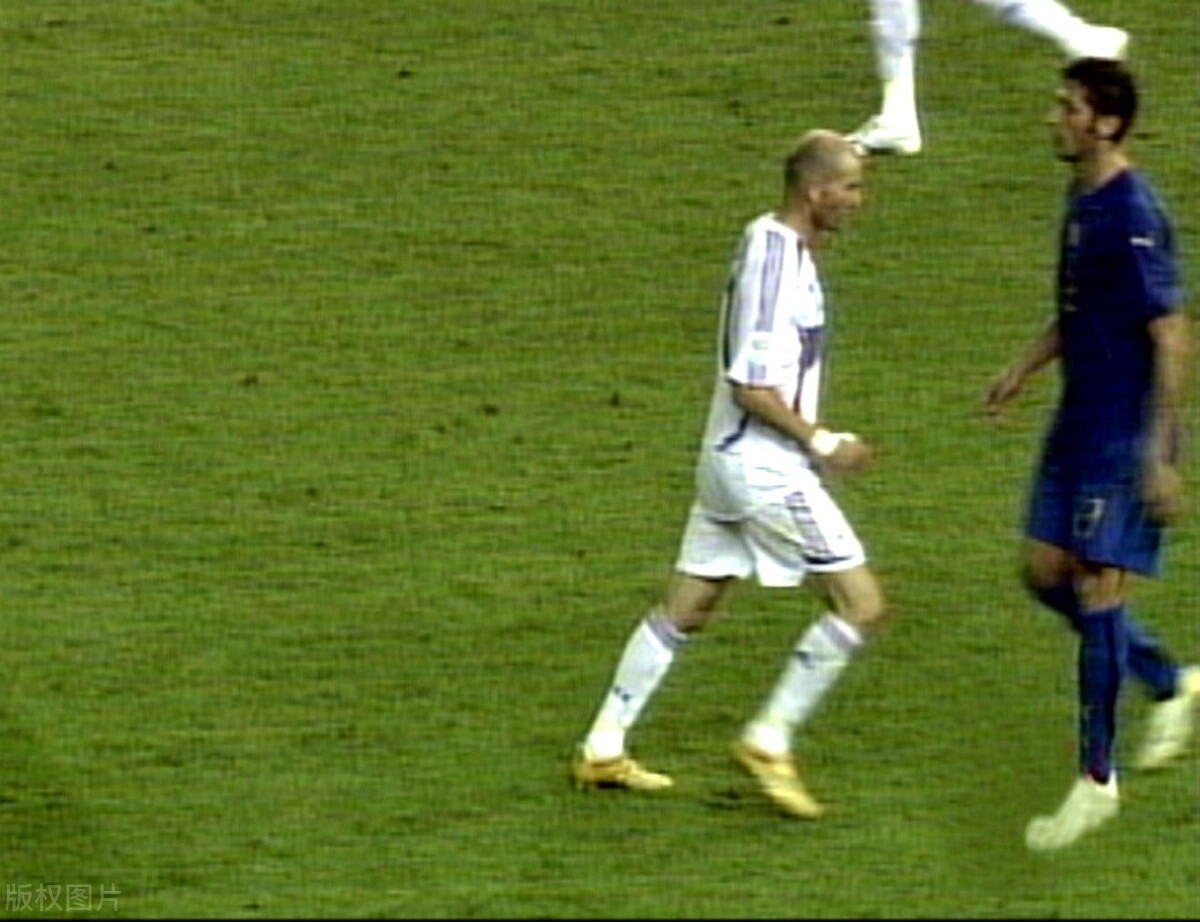 06年世界杯法国队用什么阵容(法国06世界杯球员现状：马克莱莱当私教 2人仍是现役球员)