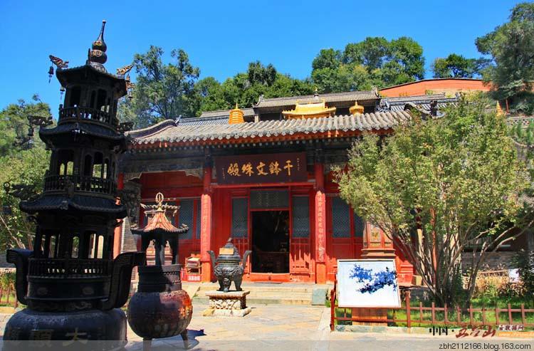 五台山开山之寺大显通寺 中国最早的佛寺之一