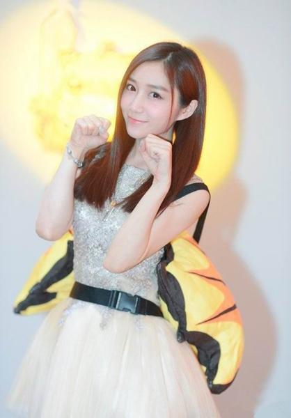 gtv游戏竞技频道主持人,以前是178游戏网主播,做过平面模特的她真心