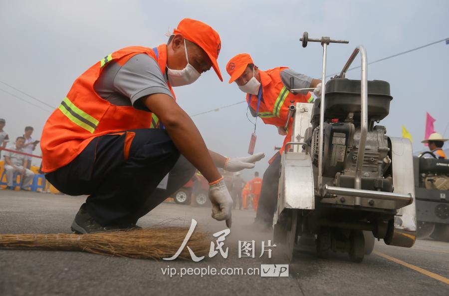 湖北省公路职业技能竞赛在咸安举行