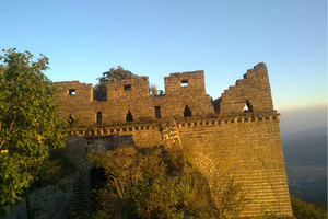 无限风光在险峰