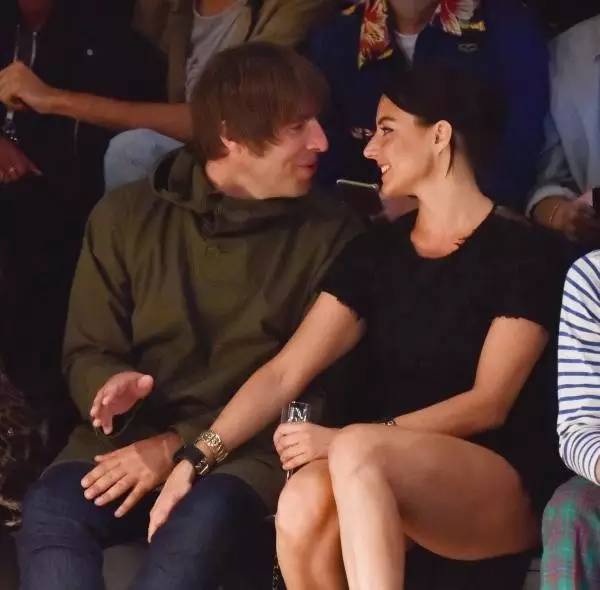 noel(liam今天44岁了,来看看这位绿洲前主唱的新版语录吧)