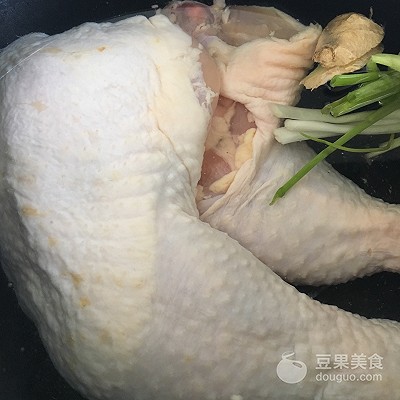 猴头菇炖鸡的做法