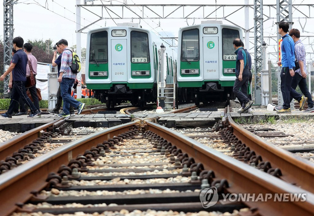 釜山世界杯体育场地铁(韩国铁路地铁时隔22年再次联合罢工)