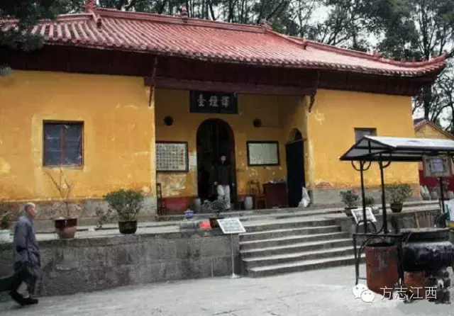 寻访净土宗祖庭、位于庐山西麓的东林寺