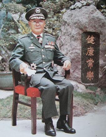 台湾往事：那些誓死追随老蒋的国民党大佬，最后都落个什么结局？