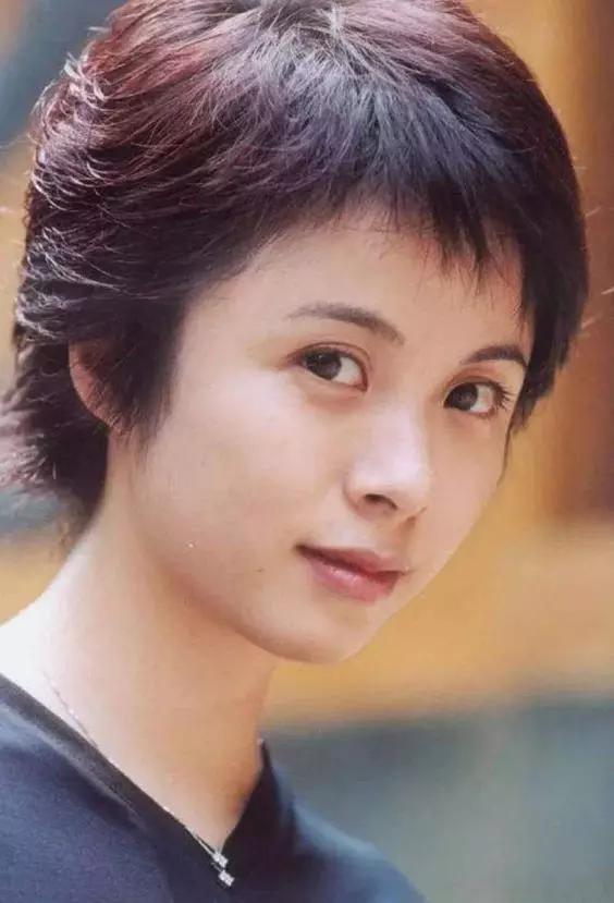 杨若兮:18岁倒追大23岁的刘威,余生不会辜负为我净身出户的丈夫