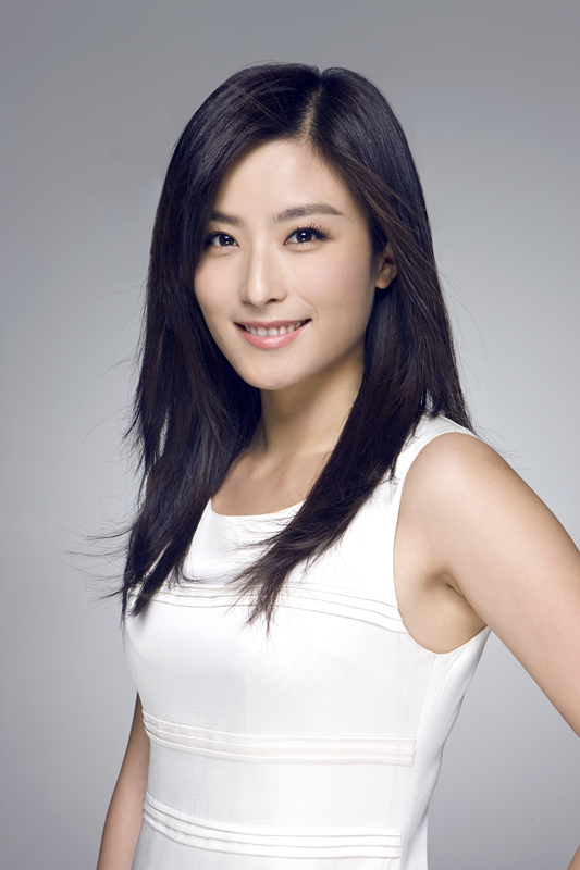 吉林美女演员徐百慧:出道19年零绯闻,40岁仍未婚,她在追求什么