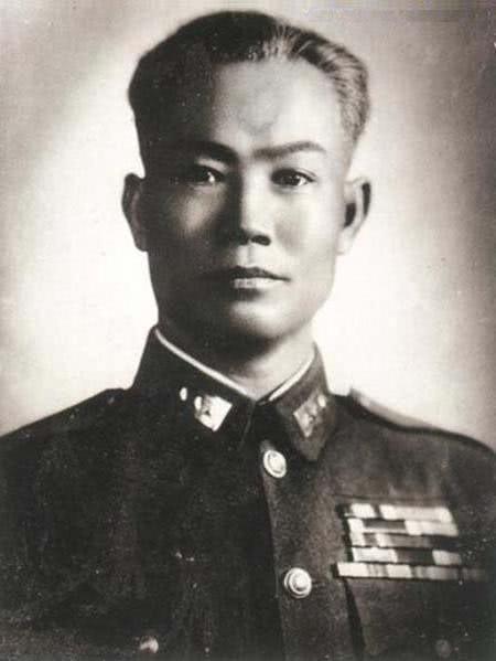 台湾往事：那些誓死追随老蒋的国民党大佬，最后都落个什么结局？