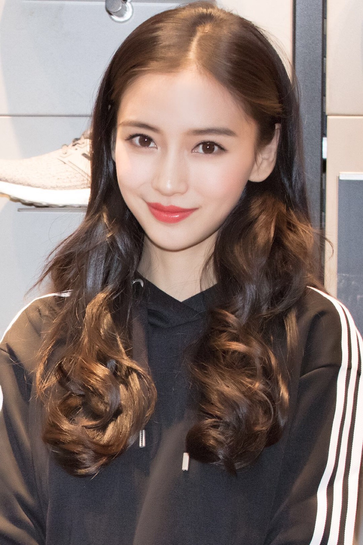 8位异域风情的混血女星，有人幸福美满，有人情路坎坷