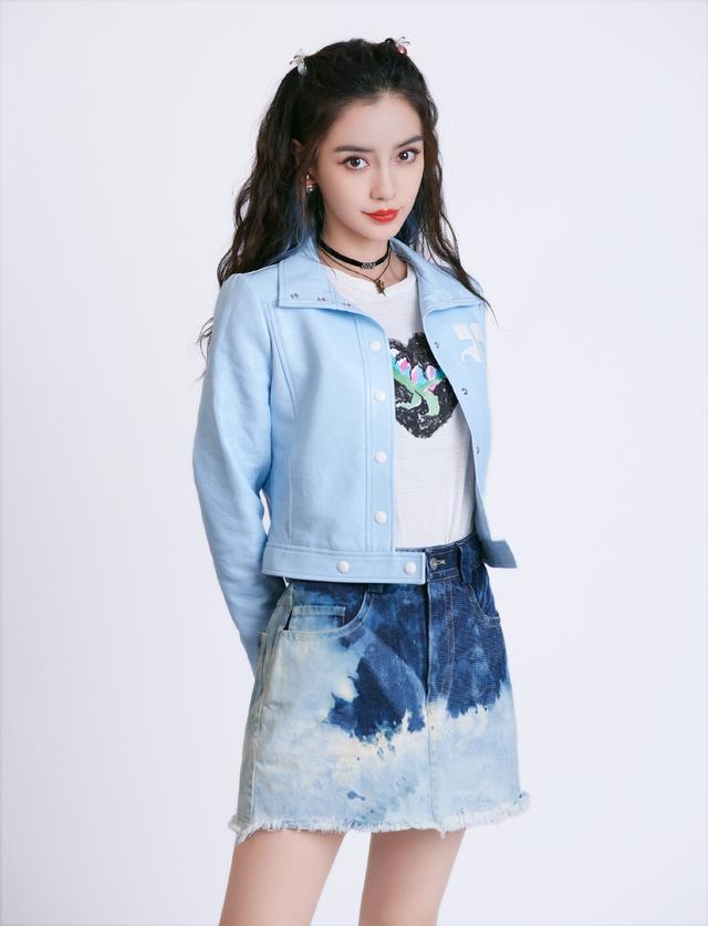 蓝色系的angelababy