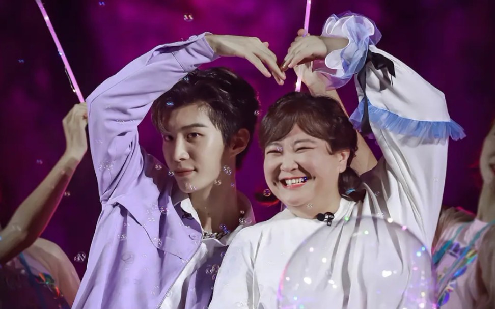 cp遍布娱乐圈却从未被骂，坐拥3000男神，贾玲是怎么做到的？