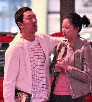 文强殷桃殷桃有过一段短暂的婚姻