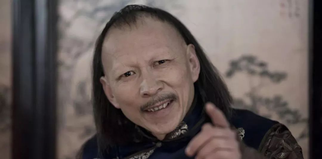 因“太丑”吓哭女演员，演汉奸太像被出租车拒载，女儿却是大美人