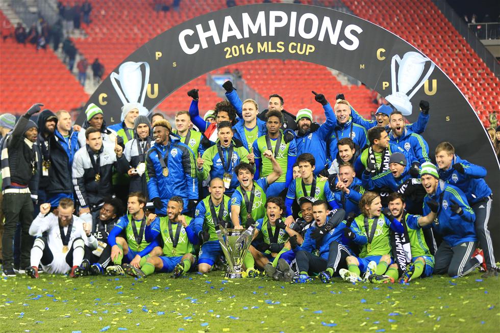 西雅图海湾人队夺得美国足球职业大联盟总冠军