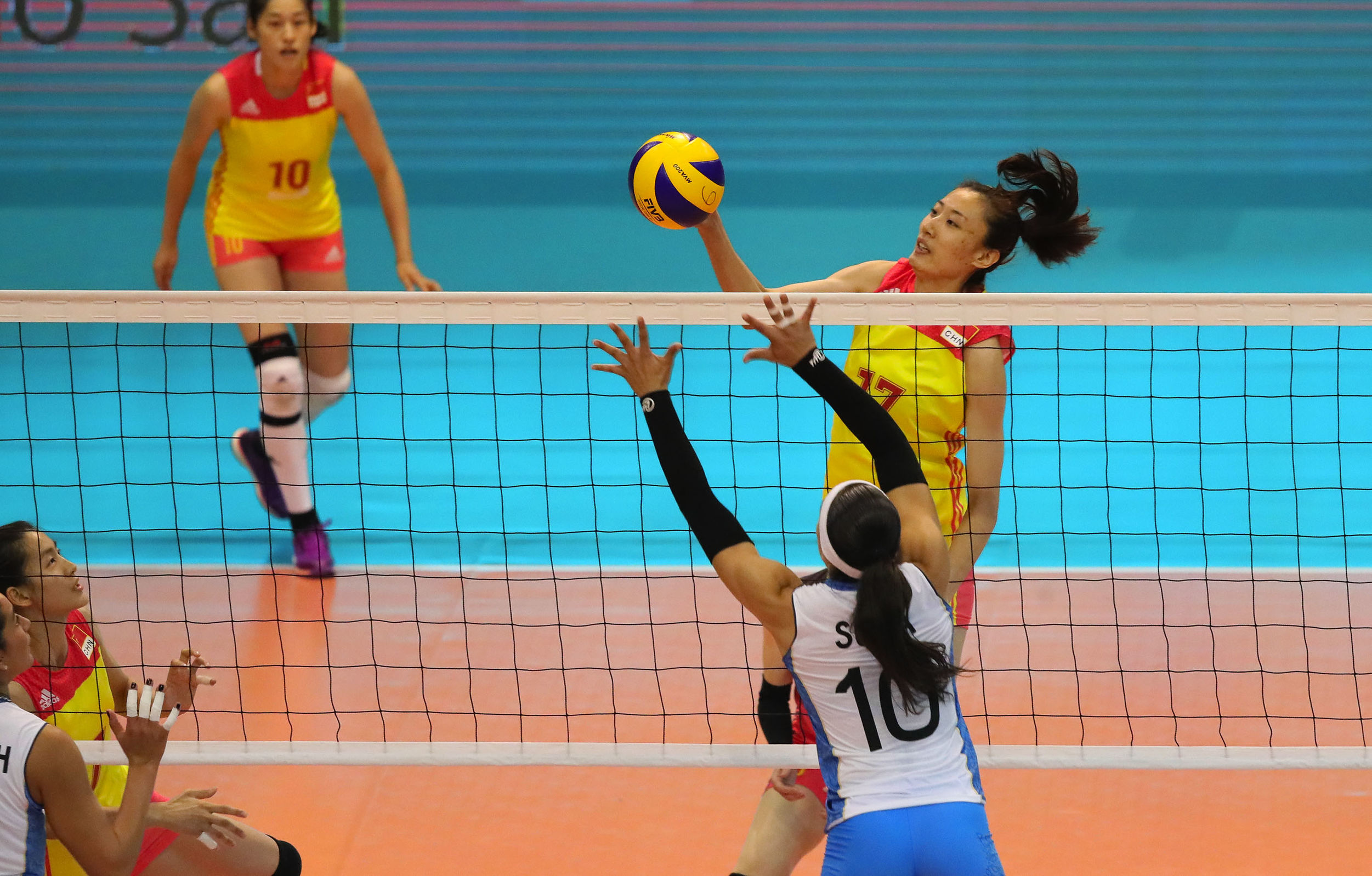 中国女排3-1力克阿根廷 夺瑞士女排精英赛季军