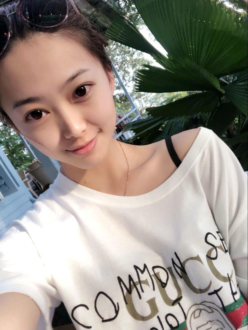校花女神 她叫张贤莹,就读于燕山大学,曾获国际小姐最佳肌肤奖