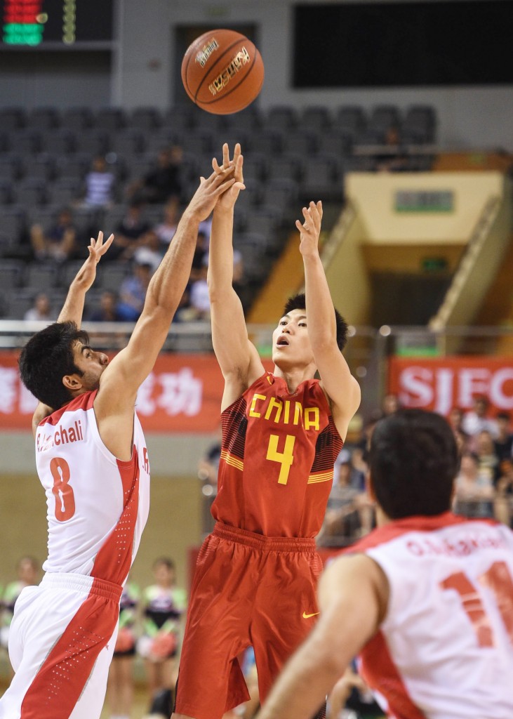 篮球——男篮挑战赛半决赛：中国国奥队对阵伊朗队