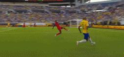 美洲杯-巴西7-1海地 奥古斯托梅开二度 库鸟帽子戏法