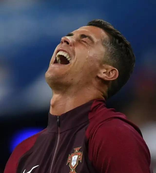 精彩回顾 | 葡萄牙夺得欧洲杯！31岁的老男孩C罗，弥补了12年前的遗憾