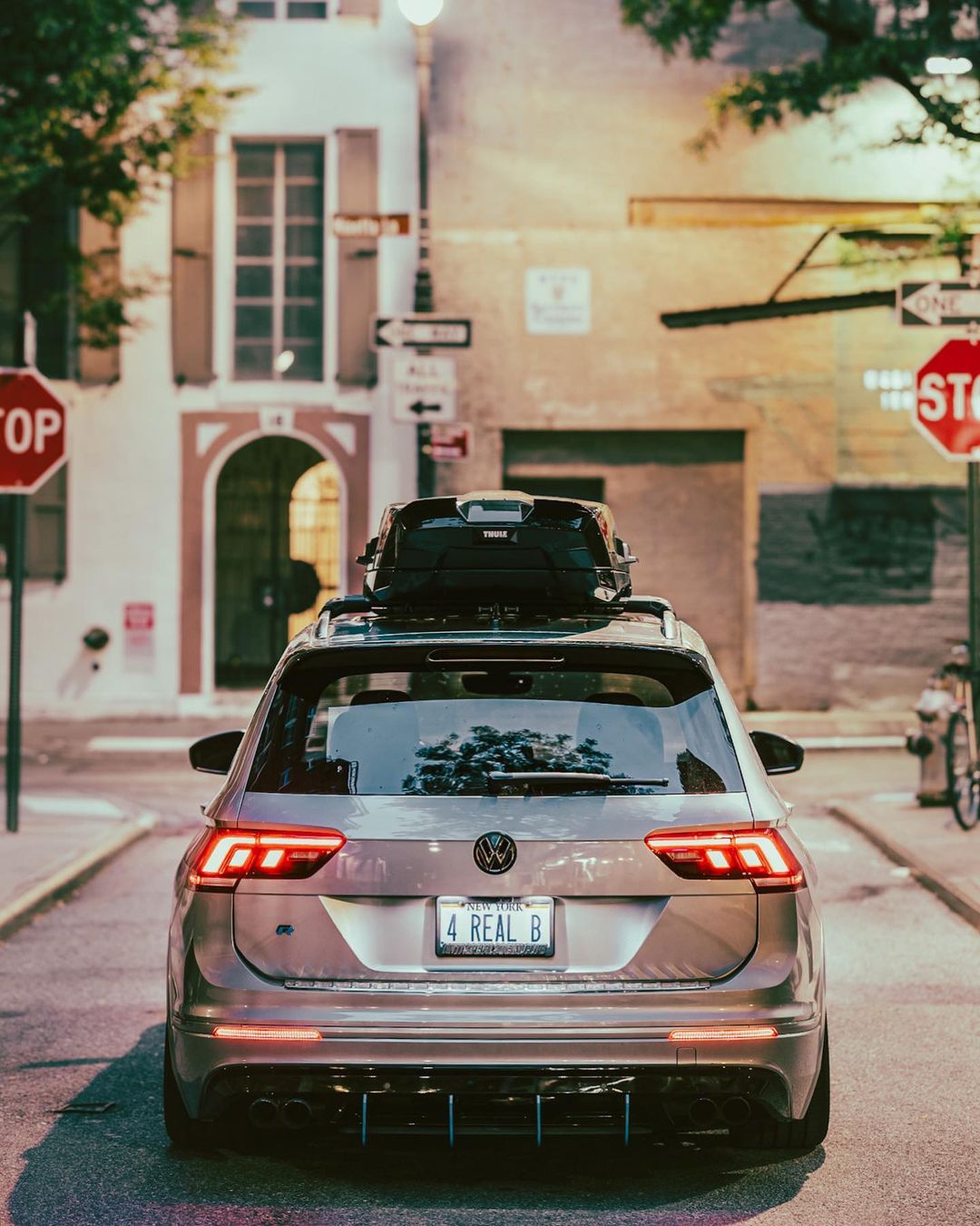 结婚七年的奶爸改装低趴大众途观l,家用suv也可以改得很漂亮